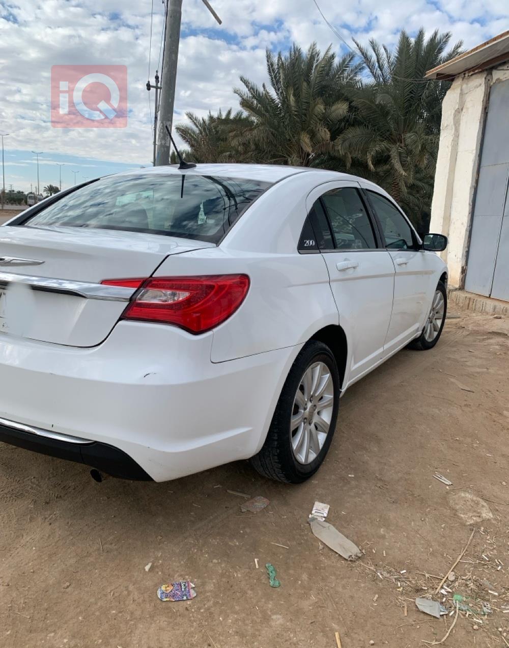 کرایسلەر 200